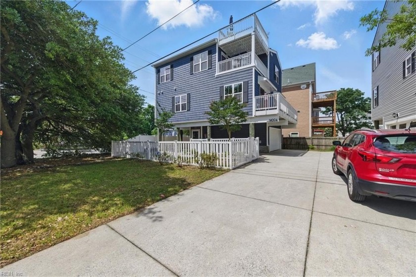 PRIVATE BEACH ACCESS!! Welcome to your dream coastal retreat! - Beach Condo for sale in Norfolk, Virginia on Beachhouse.com