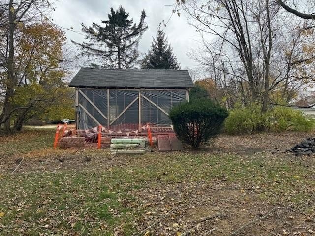 Investors and Contractors- looking for your next project? This - Beach Home for sale in Warwick, Rhode Island on Beachhouse.com