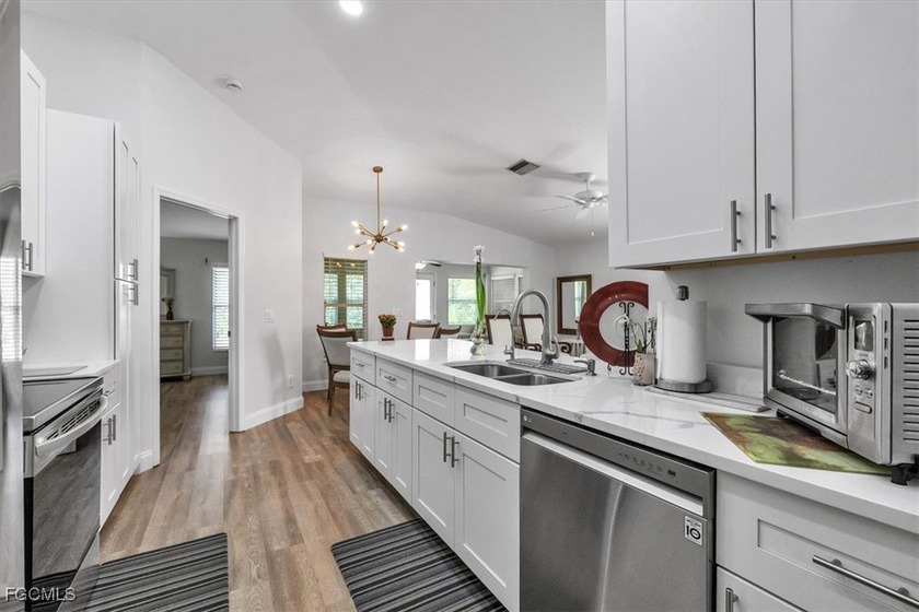 Welcome to this beautifully renovated 2 bedroom, 2 bathroom home - Beach Home for sale in Lehigh Acres, Florida on Beachhouse.com