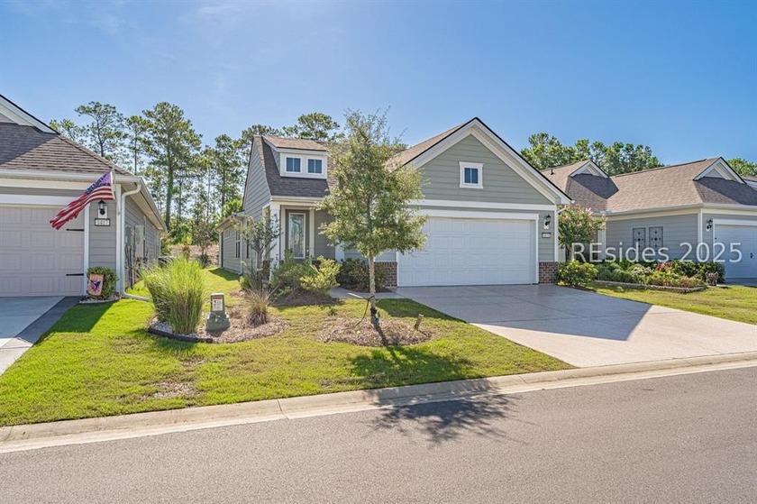 Welcome to 1431 Dreamscape Drive - a 2022-built Hallmark model - Beach Home for sale in Bluffton, South Carolina on Beachhouse.com