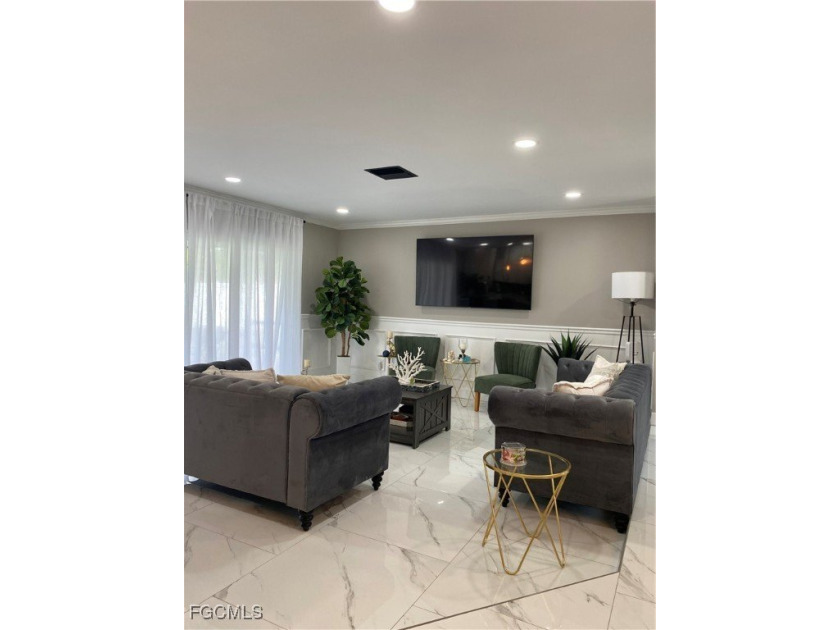 Welcome to this charming 3-bedroom, 2-bathroom single-family - Beach Home for sale in Cape Coral, Florida on Beachhouse.com