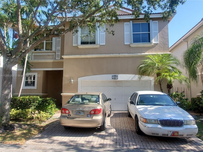 Excellent opportunity to own in prestigious West Lake Village in - Beach Home for sale in Hollywood, Florida on Beachhouse.com