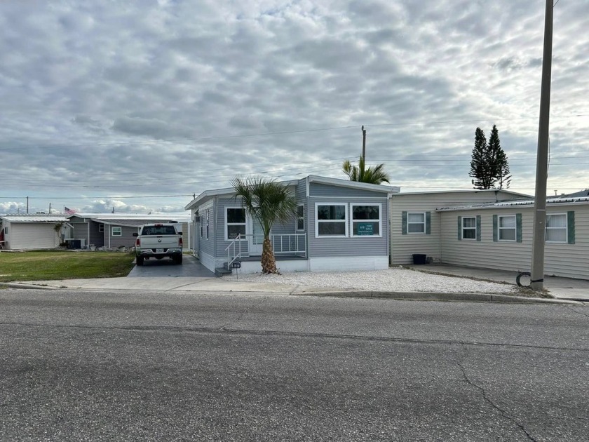 Listing - 1810 Florida Blvd, Bradenton, FL - $145,000. This - Beach Home for sale in Bradenton, Florida on Beachhouse.com