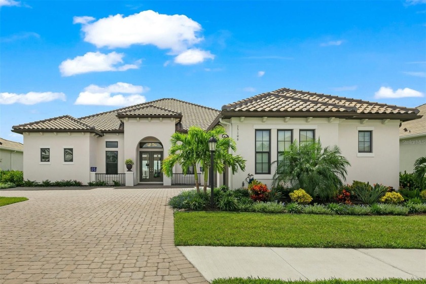 Exemplifying luxury at its finest, this opulent, deeded golf - Beach Home for sale in Lakewood Ranch, Florida on Beachhouse.com
