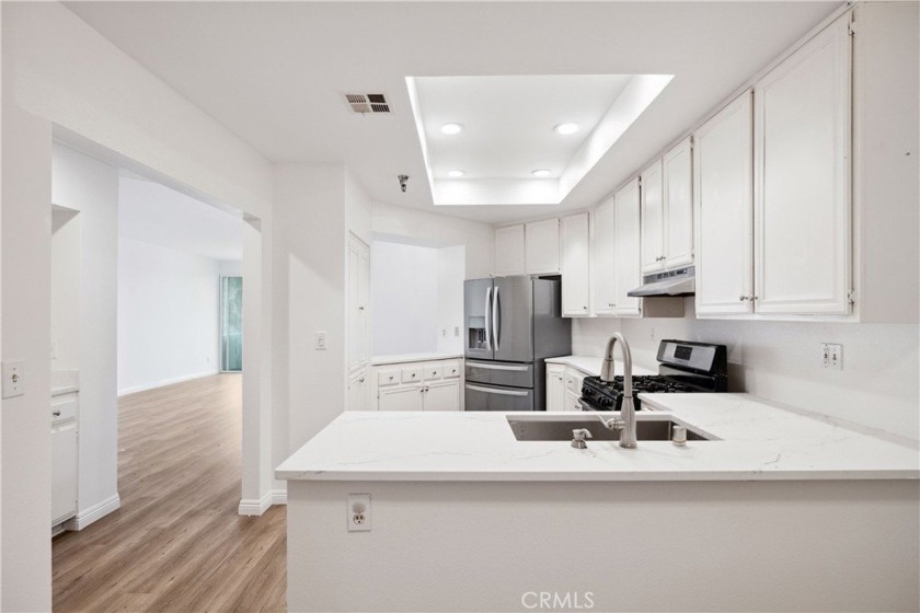 Step into a space that instantly feels like home. This - Beach Condo for sale in San Pedro, California on Beachhouse.com