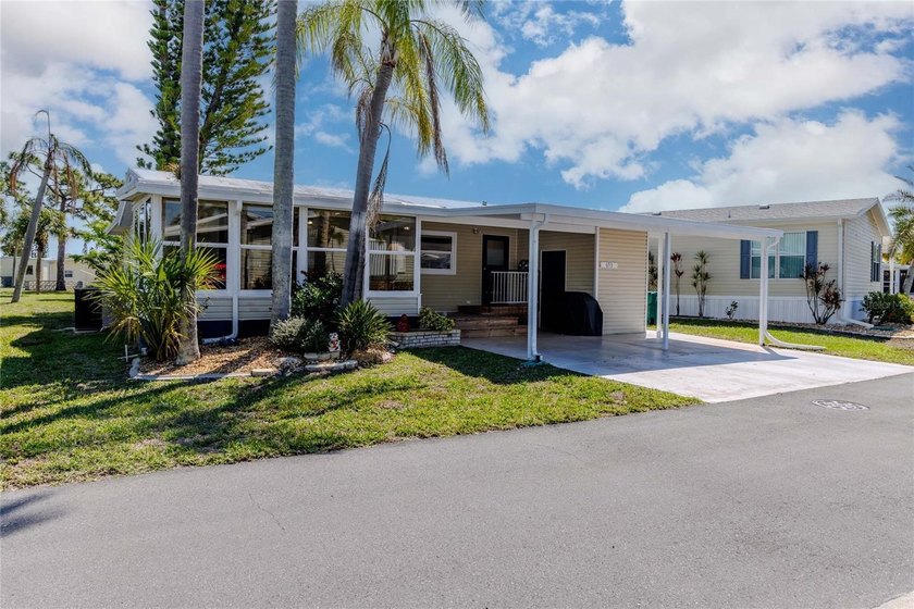 Welcome to the award-winning Maple Leaf Golf & Country Club - Beach Home for sale in Port Charlotte, Florida on Beachhouse.com