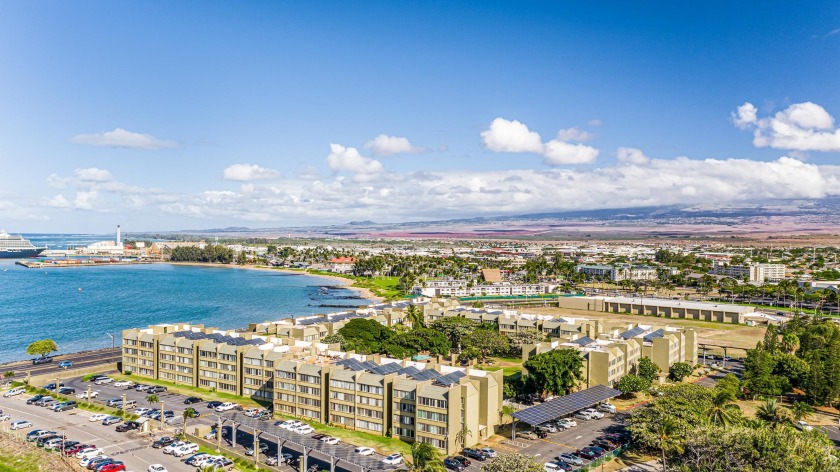 This delightful ground-floor unit at Harbor Lights boasts two - Beach Condo for sale in Kahului, Hawaii on Beachhouse.com
