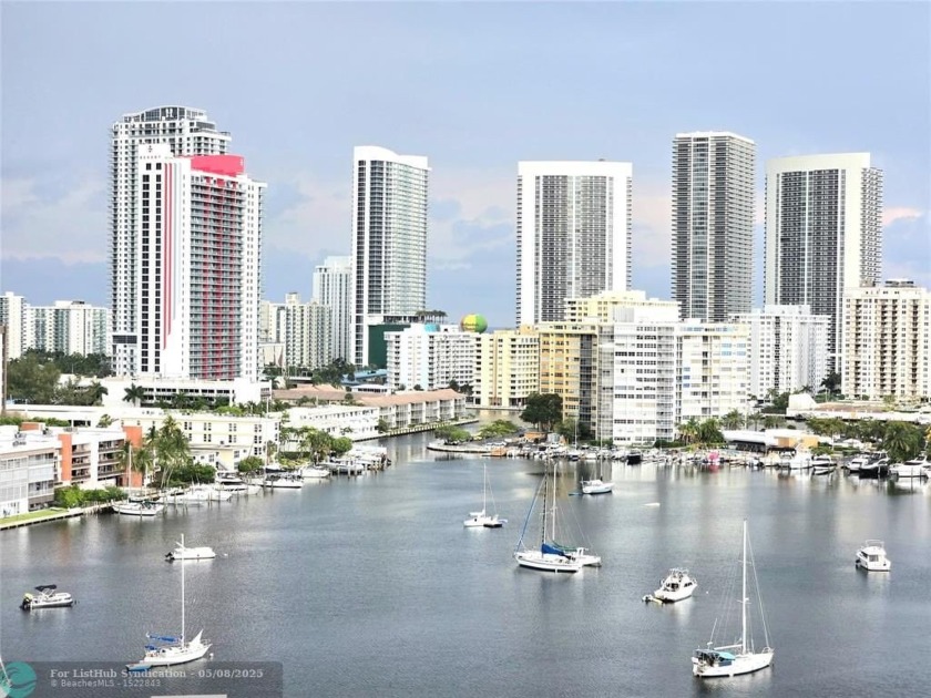 Experience breathtaking panoramic water views and stunning - Beach Condo for sale in Hallandale Beach, Florida on Beachhouse.com