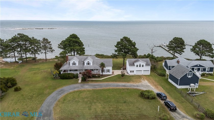 Chesapeake Bay, wide open complete waterfront views with - Beach Home for sale in Diggs, Virginia on Beachhouse.com