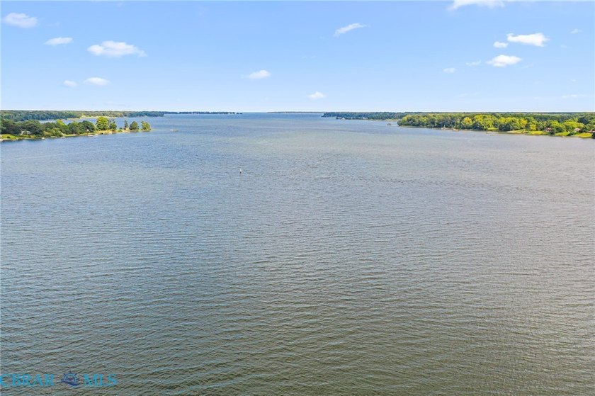 Premier elevated building site on the Piankatank River with - Beach Home for sale in Hartfield, Virginia on Beachhouse.com