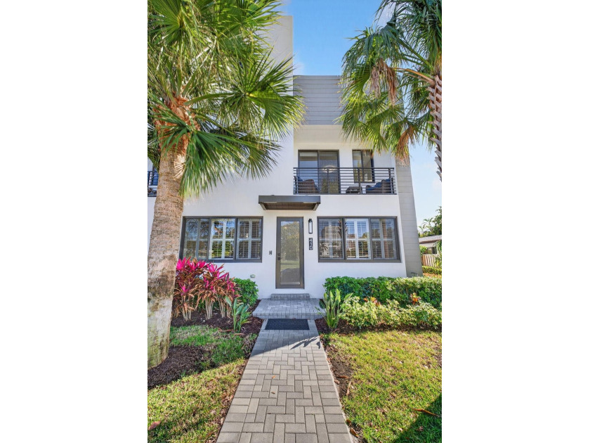 Newer construction completed 2023 in the heart of Fort - Beach Townhome/Townhouse for sale in Fort Lauderdale, Florida on Beachhouse.com