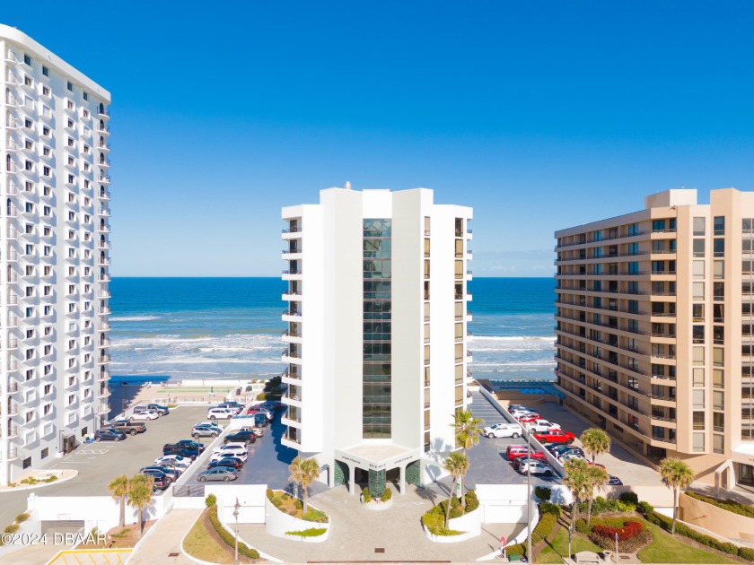 DISCOVER COASTAL LIVING AT IT'S FINEST WITH THIS EXQUISITE - Beach Condo for sale in Daytona Beach, Florida on Beachhouse.com