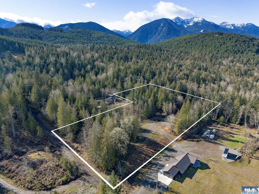 An exceptional 5-acre parcel defined by scenic beauty and - Beach Acreage for sale in Port Angeles, Washington on Beachhouse.com