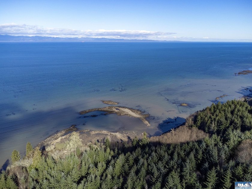 This 9.85-acre waterfront parcel on the Strait of Juan de Fuca - Beach Acreage for sale in Port Angeles, Washington on Beachhouse.com