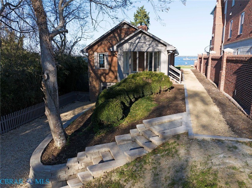 Historic York River Waterfront! Breathtaking River Views! - Beach Home for sale in Yorktown, Virginia on Beachhouse.com