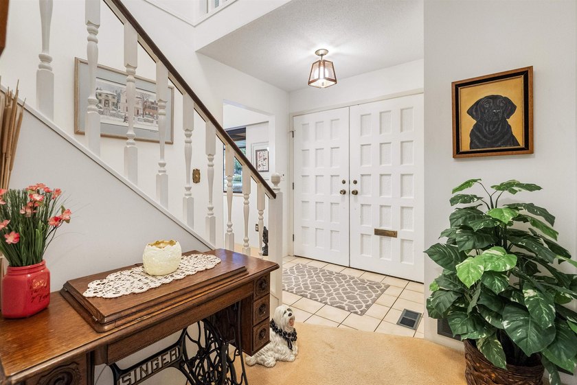 Situated in the heart of desirable Ocean Park, this 4 bedroom on - Beach Home for sale in Surrey, BC on Beachhouse.com