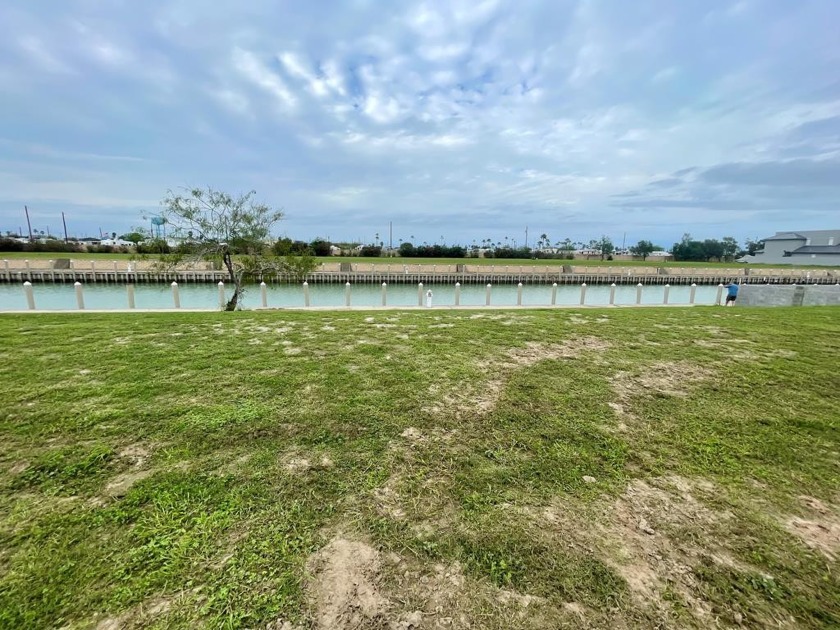 Ready to build your dream home in the Pirates Cove private gated - Beach Lot for sale in Port Isabel, Texas on Beachhouse.com