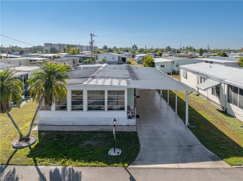 Welcome to 3310 Rainbow, a well-maintained home offering - Beach Home for sale in North Fort Myers, Florida on Beachhouse.com