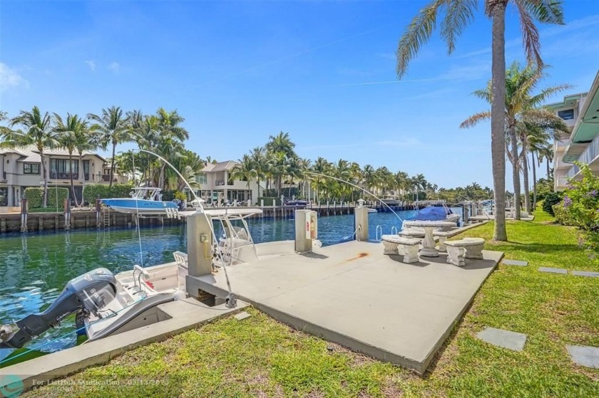 Water Views, Free Boat Dock, and 2/BR 2BA Midway between Las - Beach Condo for sale in Fort Lauderdale, Florida on Beachhouse.com
