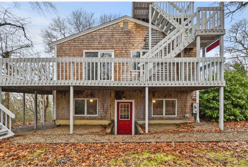 Sippewissett Gem!! This exceptional 5+bedroom, 2-full bath - Beach Home for sale in Falmouth, Massachusetts on Beachhouse.com