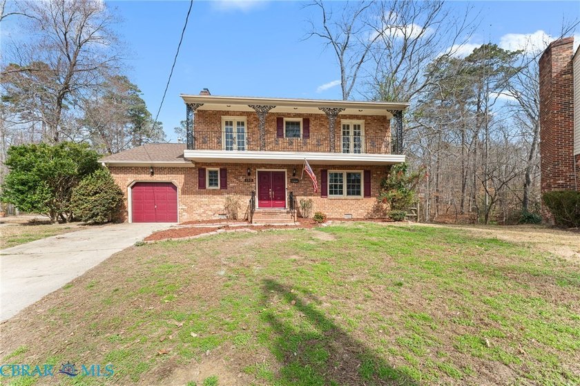 Stylish 5-bedroom brick home in the established Beechmont - Beach Home for sale in Newport News, Virginia on Beachhouse.com