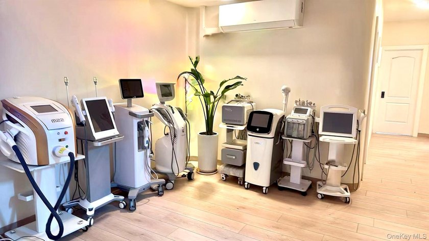 Beauty Spa business for sale in a prime Flushing location with - Beach Lot for sale in Flushing, New York on Beachhouse.com