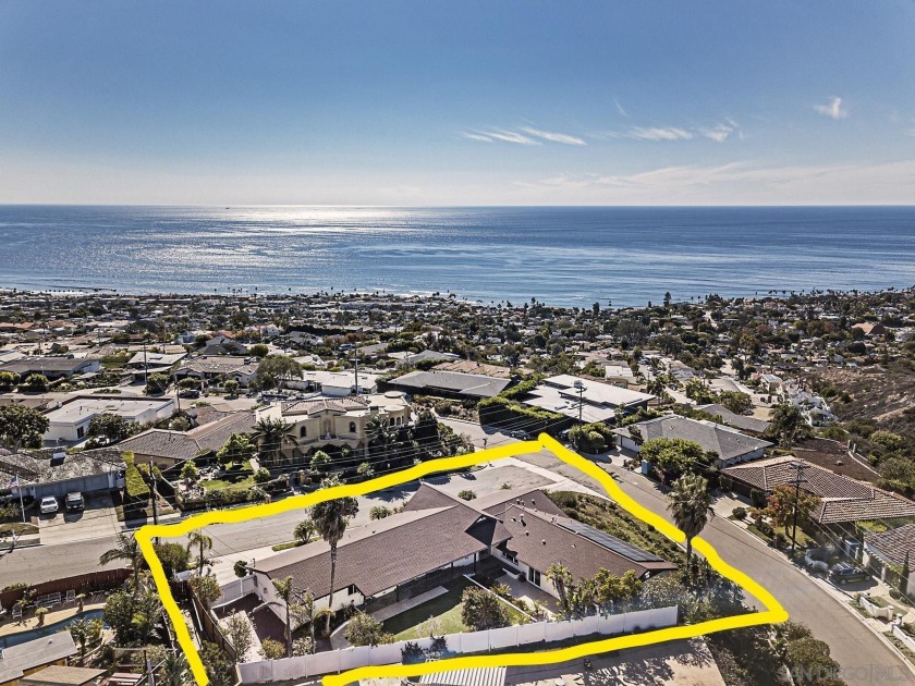 Value Range Pricing; Seller will entertain offers between $3,350 - Beach Home for sale in La Jolla, California on Beachhouse.com