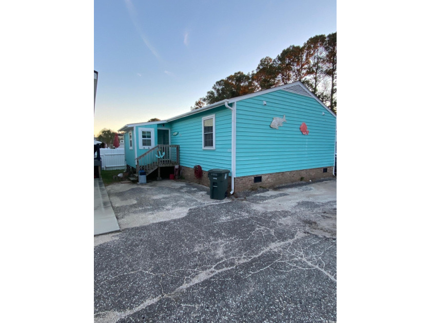 Great location in North Myrtle Beach behind Bonefish Grill - Beach Home for sale in North Myrtle Beach, South Carolina on Beachhouse.com