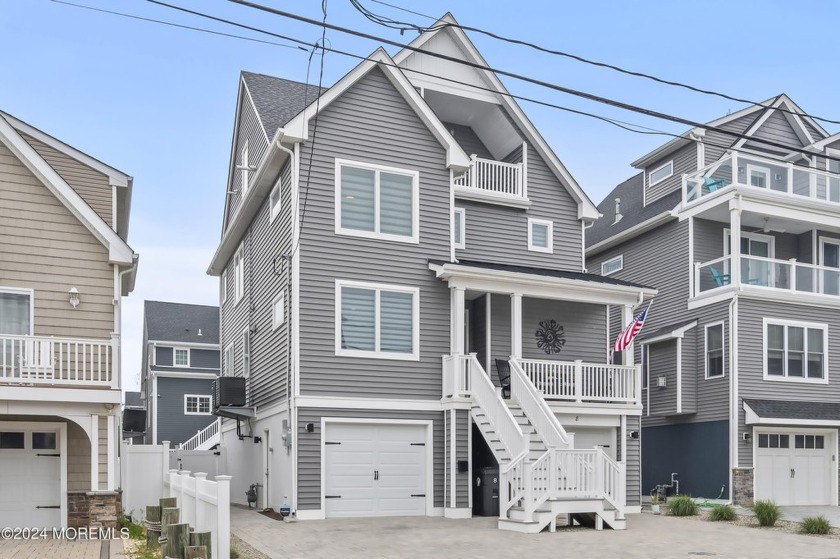 ORTLEY BEACH - OCEAN BLOCK - CUSTOM BUILT BEAUTY STEPS TO THE - Beach Home for sale in Ortley Beach, New Jersey on Beachhouse.com