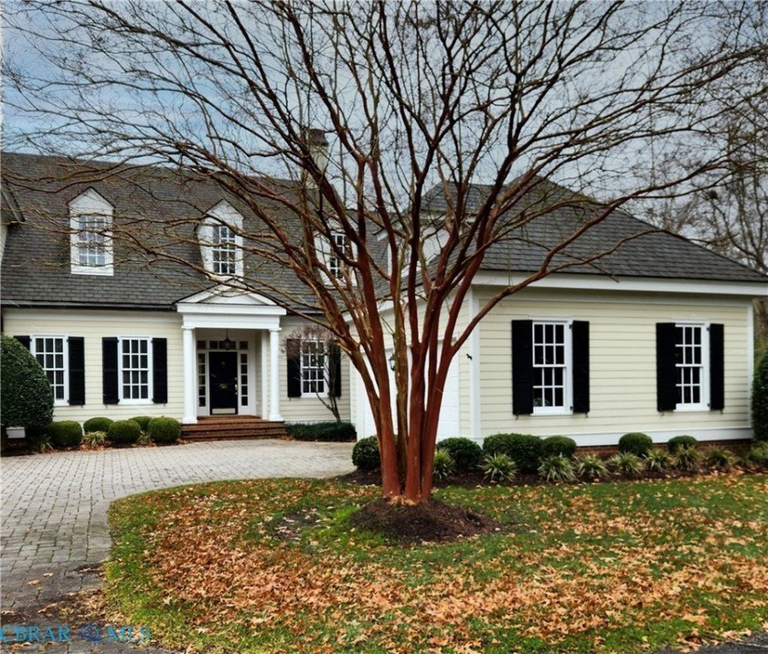 Located in the well established waterfront community of The - Beach Townhome/Townhouse for sale in White Stone, Virginia on Beachhouse.com