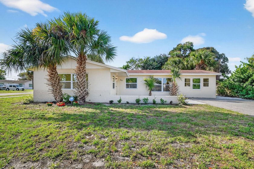 Renovated 3-bedroom, 2-full-bath home featuring a brand new - Beach Home for sale in Riviera Beach, Florida on Beachhouse.com