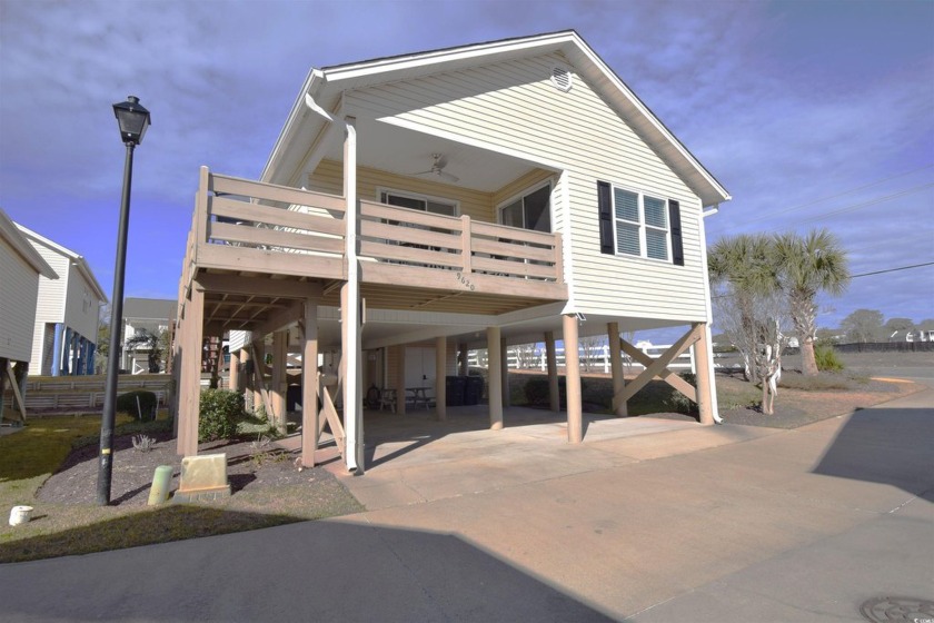 Fall in love with this gorgeous walk-in ready home within - Beach Home for sale in Myrtle Beach, South Carolina on Beachhouse.com