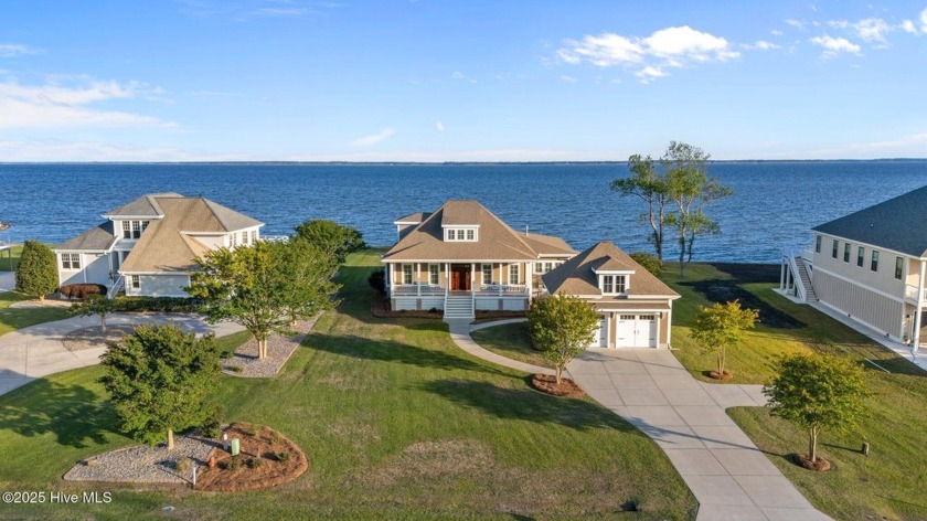 This waterfront property is the perfect blend of timeless - Beach Home for sale in Oriental, North Carolina on Beachhouse.com