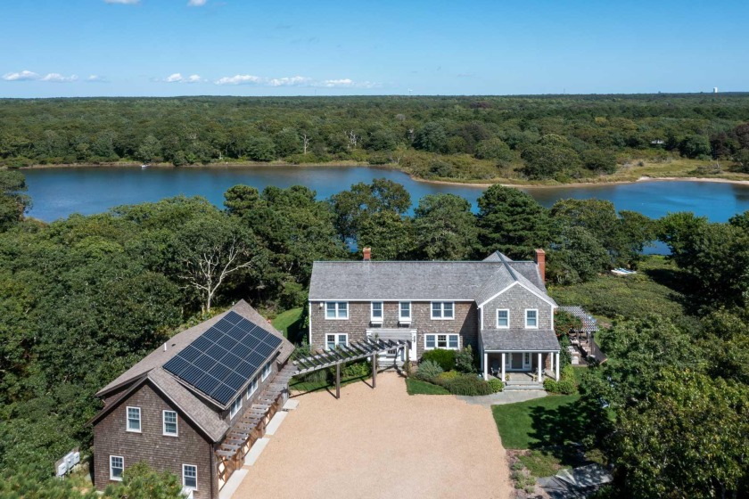 A truly exceptional waterfront home on Jane's Cove in the - Beach Home for sale in Edgartown, Massachusetts on Beachhouse.com