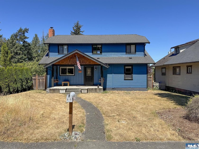Charming home in Central Port Angeles. Main floor living offers - Beach Home for sale in Port Angeles, Washington on Beachhouse.com