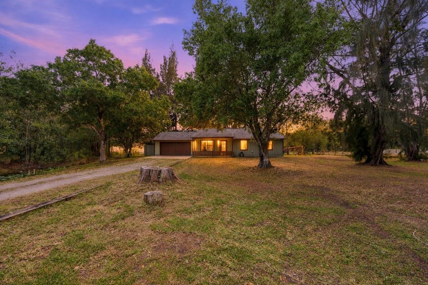 Welcome to 13618 59th Ct N, West Palm Beach, FL 33411 - a - Beach Home for sale in West Palm Beach, Florida on Beachhouse.com