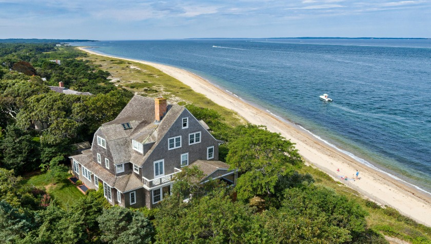 Built in 1893 and representing one of the classic Grand Dames of - Beach Home for sale in Vineyard Haven, Massachusetts on Beachhouse.com