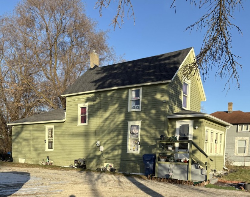 Check out this large 2 bedroom home with spacious rooms  Located - Beach Home for sale in Benton Harbor, Michigan on Beachhouse.com