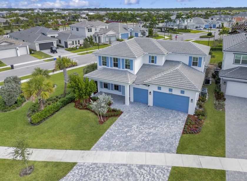 Everything is brand new in 2025! Welcome to your new home in the - Beach Home for sale in Palm Beach Gardens, Florida on Beachhouse.com