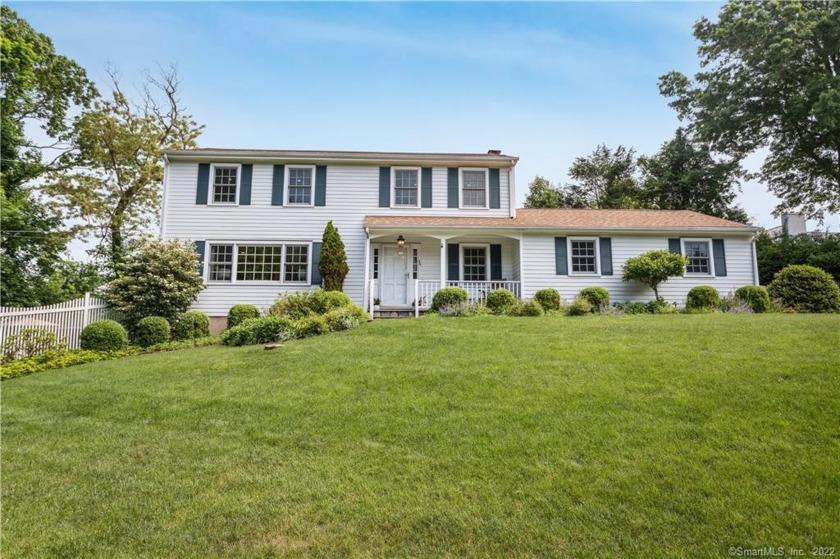 This gem in an ideal Westport location was recently updated and - Beach Home for sale in Westport, Connecticut on Beachhouse.com