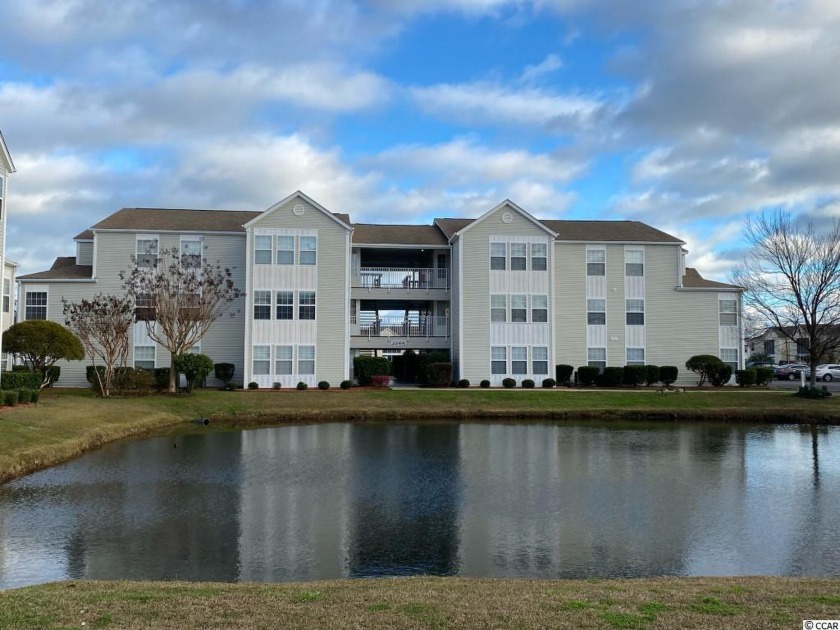 Warm and inviting 3 bed, 2 bath condo with pond views.  The - Beach Condo for sale in Surfside Beach, South Carolina on Beachhouse.com