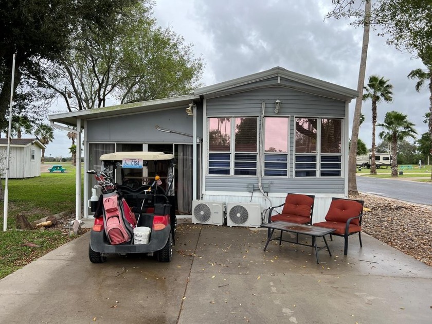 Park Model in River Bend area has so much to offer! Large Texas - Beach Home for sale in Brownsville, Texas on Beachhouse.com