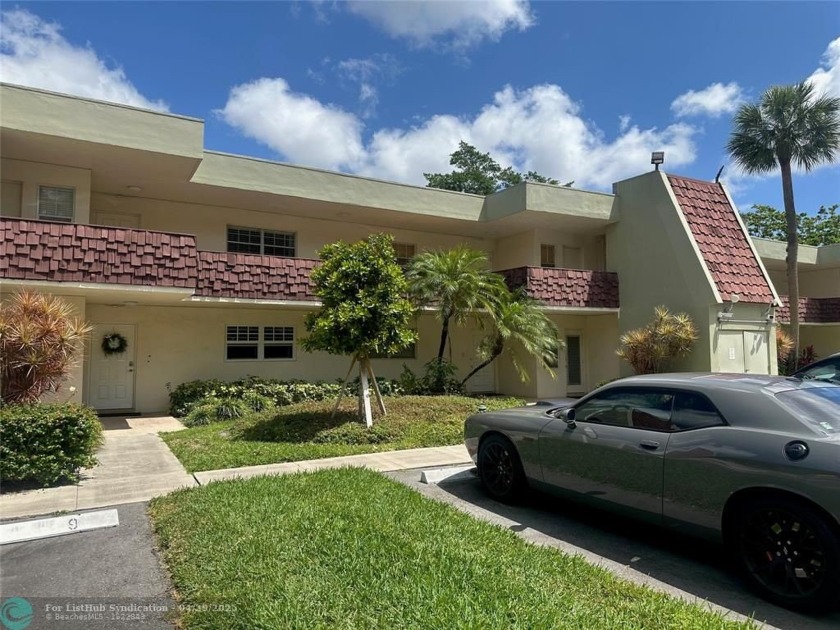 Two bedroom, two bath condo featuring a water view from the - Beach Condo for sale in Pompano Beach, Florida on Beachhouse.com