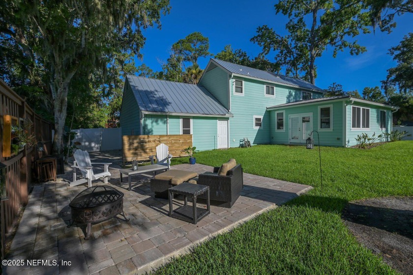 NEW Price! On a quiet dead-end street, this paradise of - Beach Home for sale in Jacksonville Beach, Florida on Beachhouse.com