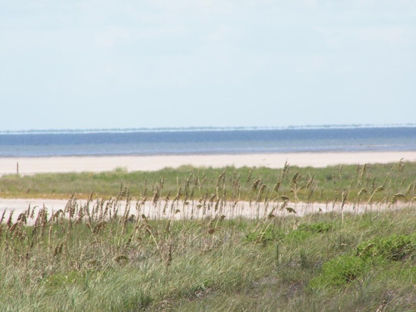 Undeveloped residential lot...just 2 lots from the bay. Make - Beach Lot for sale in South Padre Island, Texas on Beachhouse.com