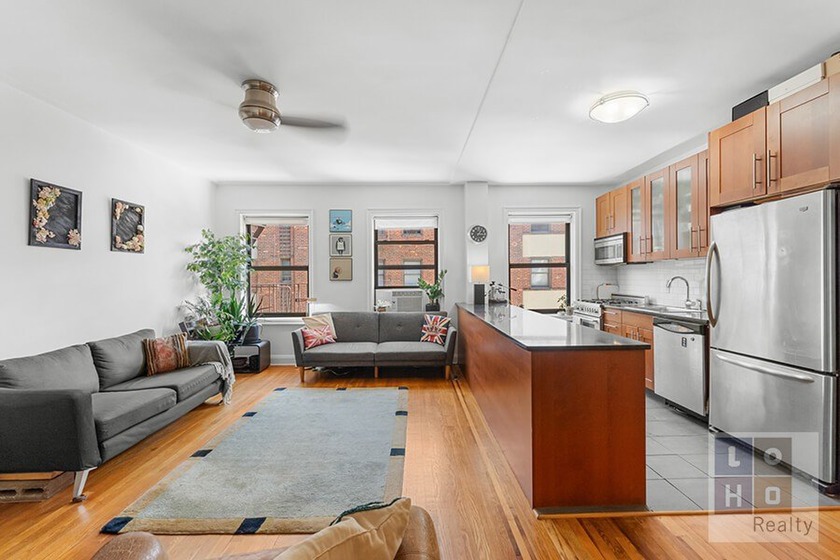 **All appointments - including Sunday Open Houses - are by - Beach Apartment for sale in New York, New York on Beachhouse.com