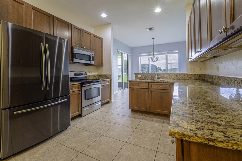 Welcome to this adorable and quiet townhouse, located in the - Beach Townhome/Townhouse for sale in Port Saint Lucie, Florida on Beachhouse.com