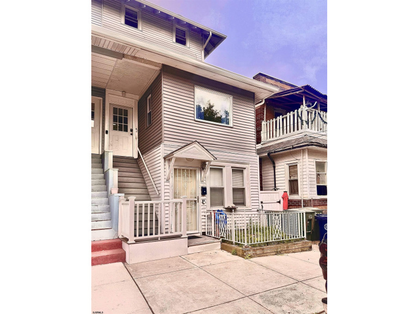 Welcome to your vacation retreat and investment opportunity in - Beach Home for sale in Atlantic City, New Jersey on Beachhouse.com