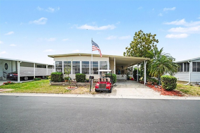 Welcome to Glenwood Estates, a beautifully maintained 55+ - Beach Home for sale in Largo, Florida on Beachhouse.com