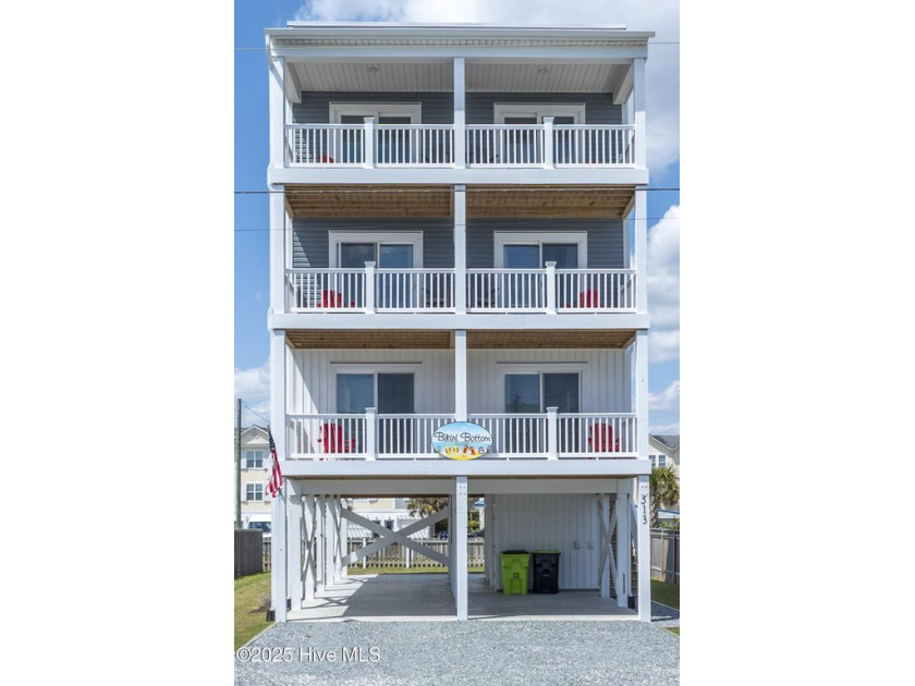 Introducing a stunning custom-built 5BR/4.5BA home w/ generous - Beach Home for sale in Surf City, North Carolina on Beachhouse.com